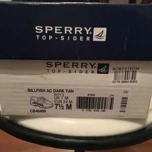 Toddlers 7.5 billfish sperry